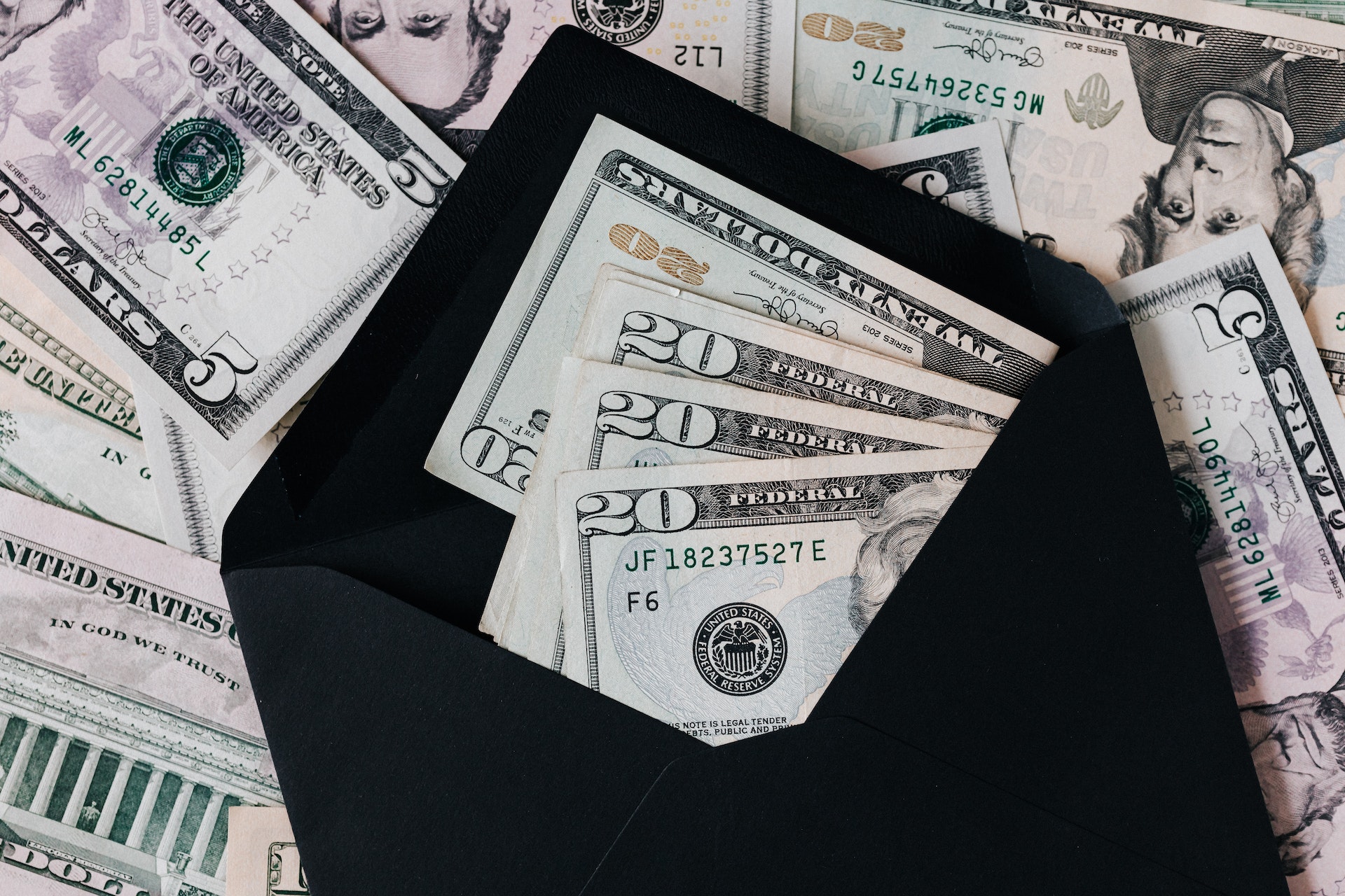 Comparing the Costs: Finding the Right Disability Insurance Plan for Physicians